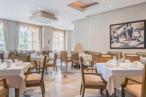 Cornwall Buffet Iberostar Grand Rose Hall